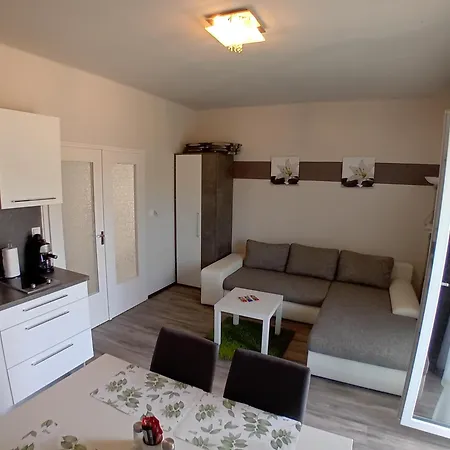 Gyarmati Apartament