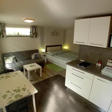 Apartament Gyarmati *