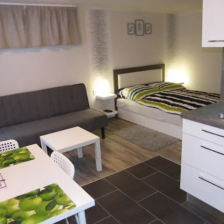 Gyarmati Apartment
